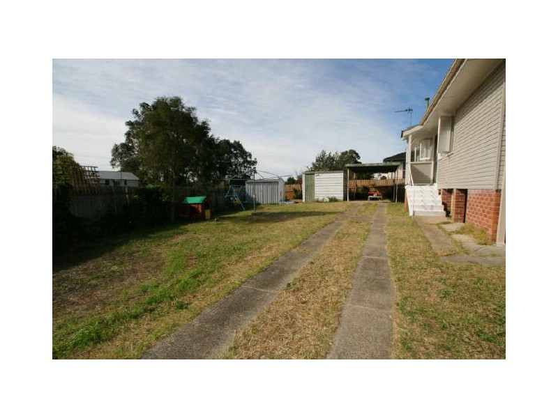 11 Miller Avenue, Nowra NSW 2541