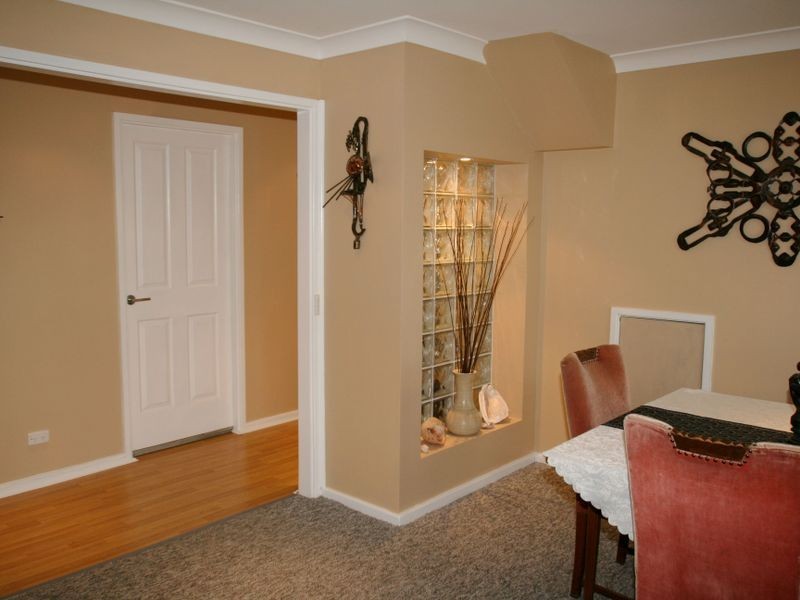 26 Yeovil Drive, Bomaderry NSW 2541