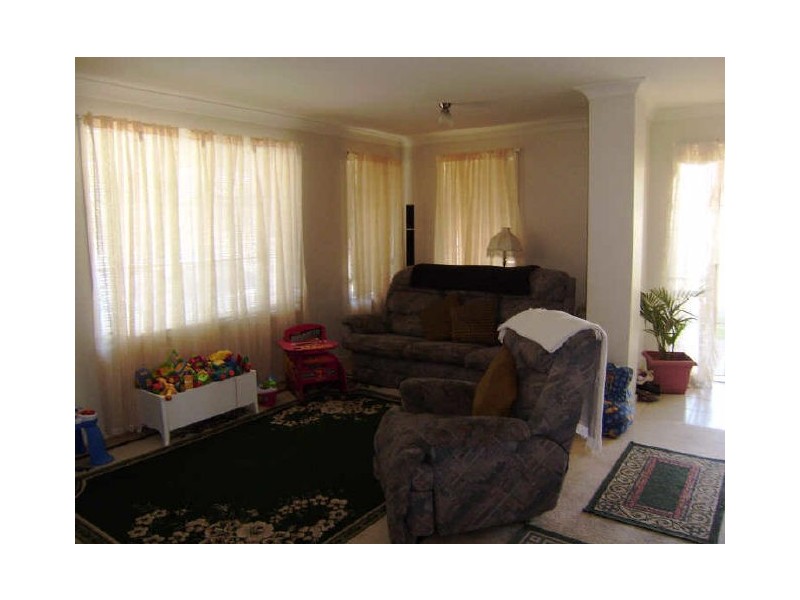 42 Vendetta Street, Nowra NSW 2541