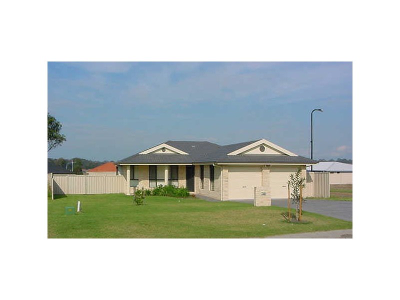 15 Lacebark Grove, Worrigee NSW 2540