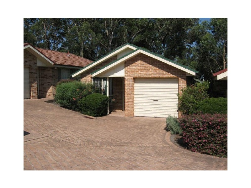 3/67 Brinawarr Street, Bomaderry NSW 2541