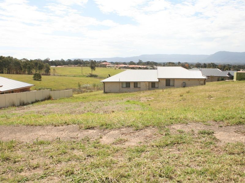 42 Warrigal Street, Nowra NSW 2541