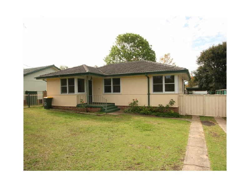 23 Quiberon Street, Nowra NSW 2541