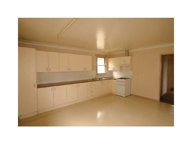 23 Quiberon Street, Nowra NSW 2541