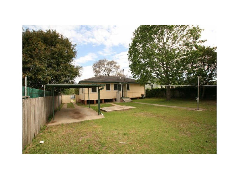 23 Quiberon Street, Nowra NSW 2541