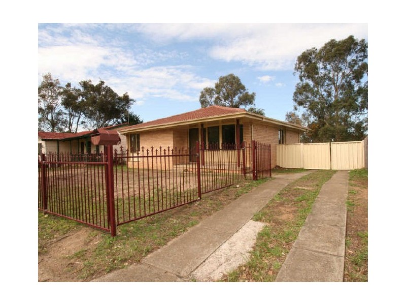 14 Clipper Road, Nowra NSW 2541