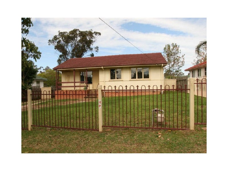 34 McKay Street, Nowra NSW 2541