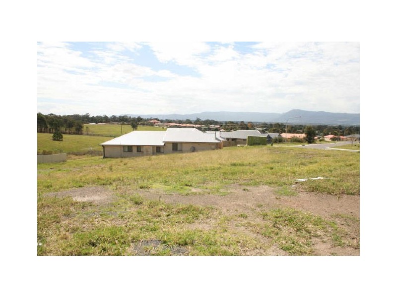 40 Warrigal Street, Nowra NSW 2541