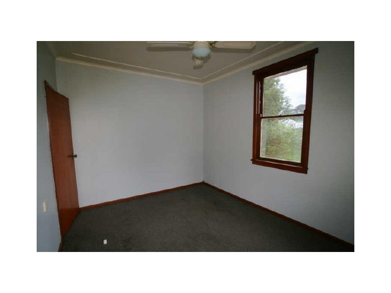 126 East Street, Nowra NSW 2541