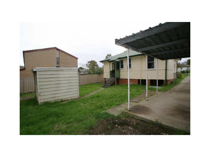 126 East Street, Nowra NSW 2541