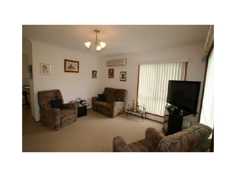 1/17 Wilari Close, Bomaderry NSW 2541