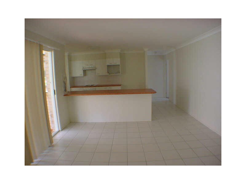 86 Jasmine Drive, Bomaderry NSW 2541