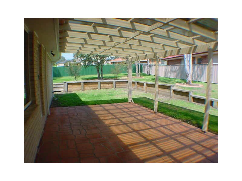 86 Jasmine Drive, Bomaderry NSW 2541