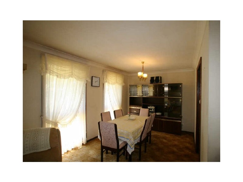 48 Oval Drive, Shoalhaven Heads NSW 2535