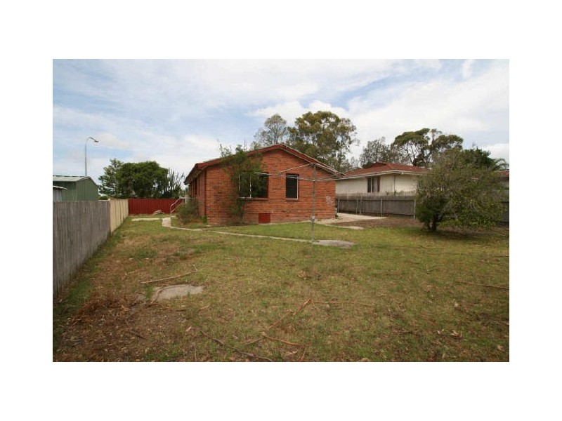 17 Clipper Road, Nowra NSW 2541