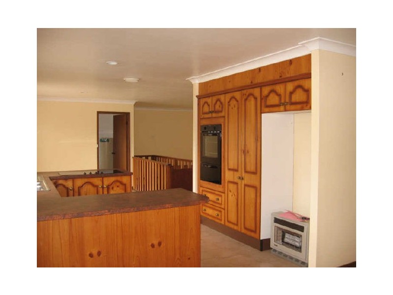 68 Yurunga Drive, North Nowra NSW 2541