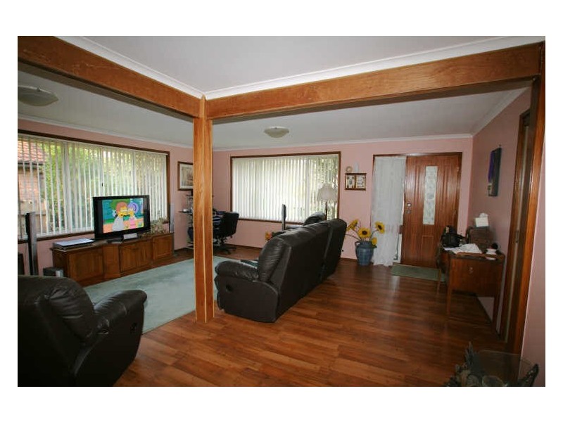 27 Vost Drive, Sanctuary Point NSW 2540