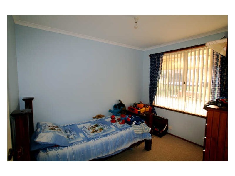 27 Vost Drive, Sanctuary Point NSW 2540