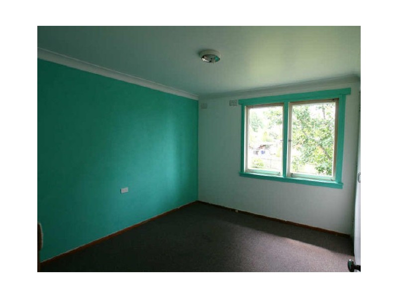 35 Quiberon Street, Nowra NSW 2541