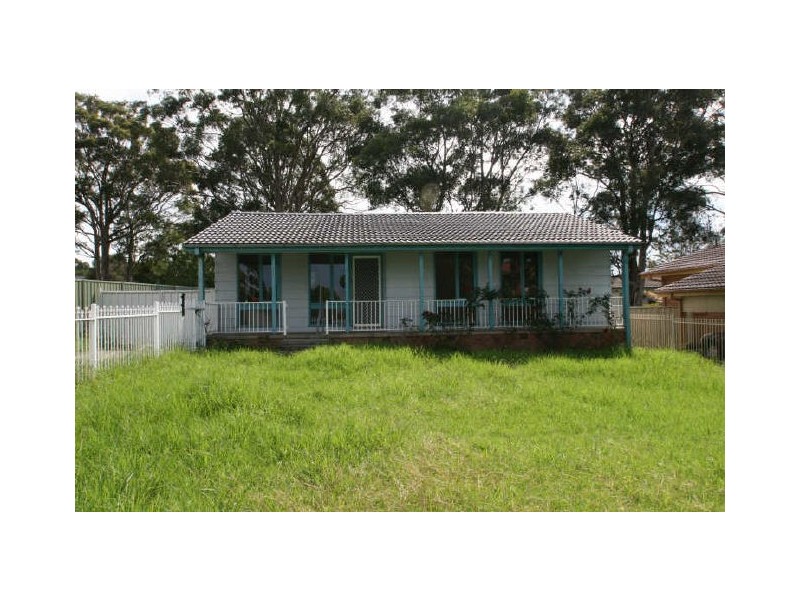 15 Supply Street, Nowra NSW 2541