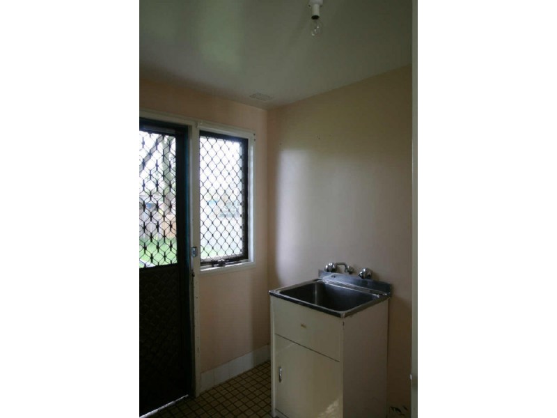 15 Supply Street, Nowra NSW 2541
