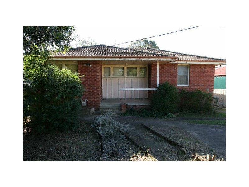 31 Quiberon Street, Nowra NSW 2541