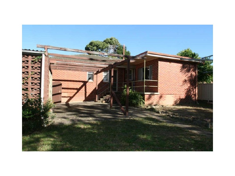 31 Quiberon Street, Nowra NSW 2541