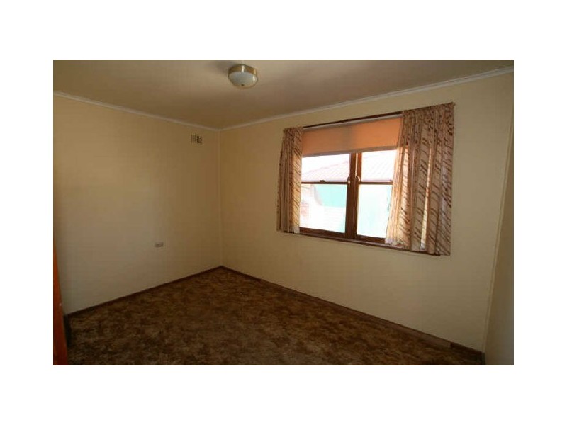 31 Quiberon Street, Nowra NSW 2541