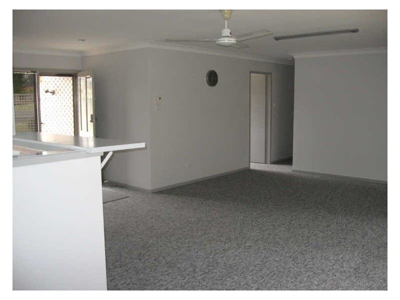 2 Tummell Close, West Nowra NSW 2541