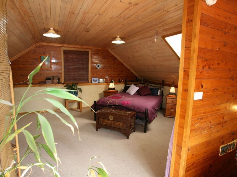 10 Coombah Close, Basin View NSW 2540