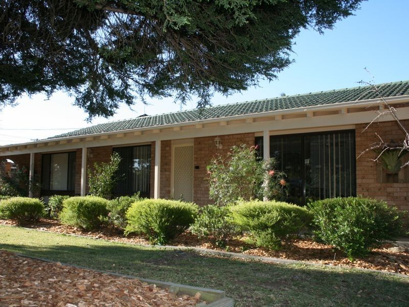 20 Caroola Parade, North Nowra NSW 2541