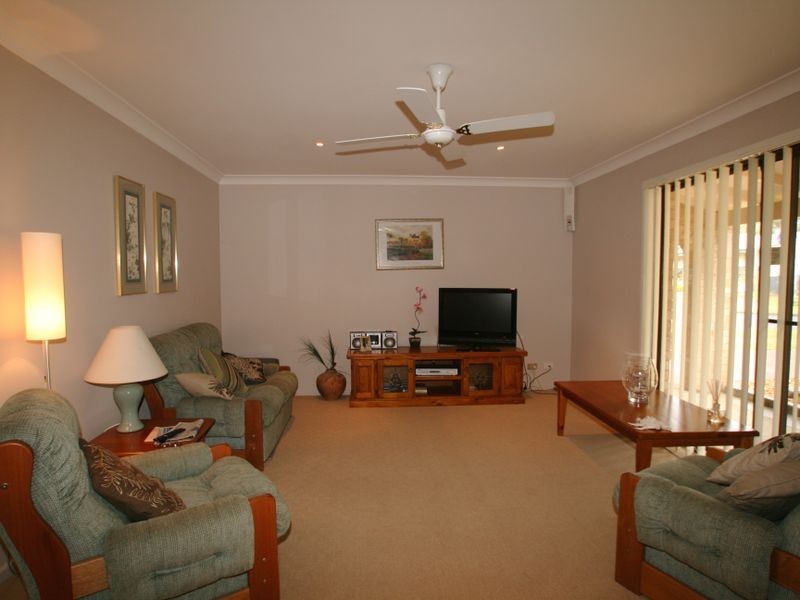 20 Caroola Parade, North Nowra NSW 2541