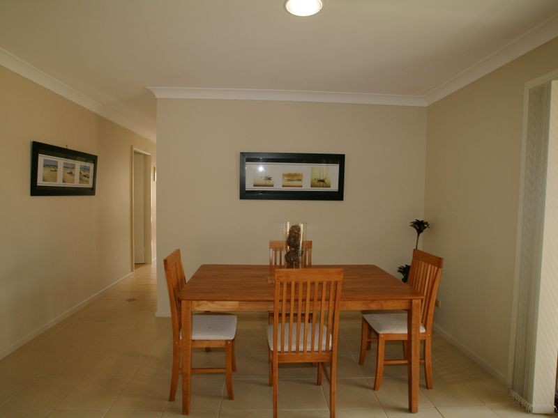 20 Caroola Parade, North Nowra NSW 2541