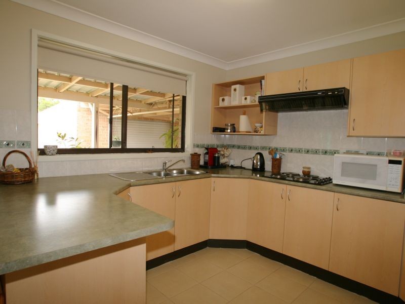 20 Caroola Parade, North Nowra NSW 2541