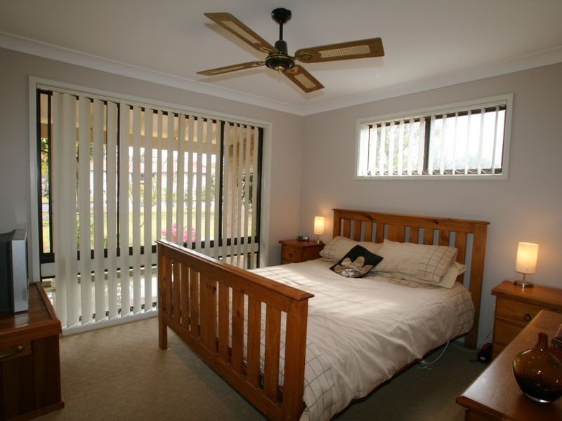 20 Caroola Parade, North Nowra NSW 2541