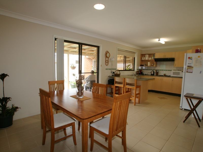 20 Caroola Parade, North Nowra NSW 2541