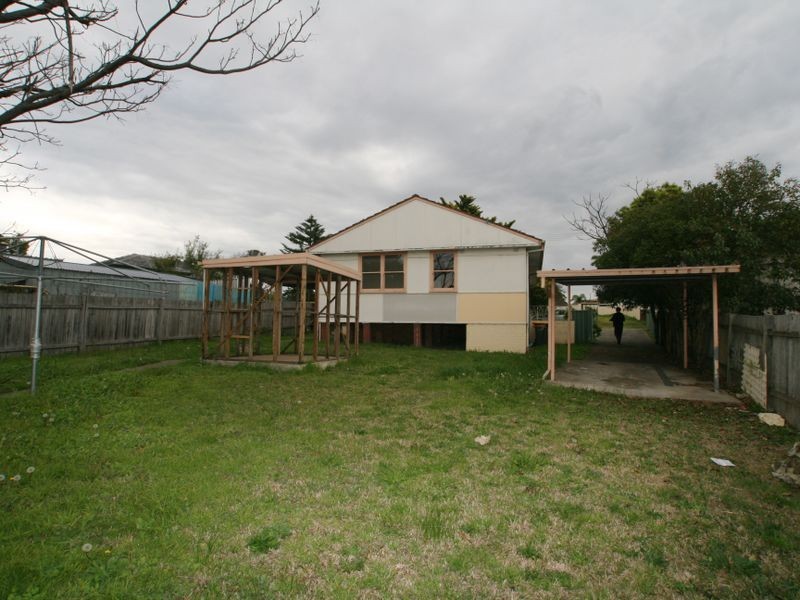 14 Hobart Street, Nowra NSW 2541