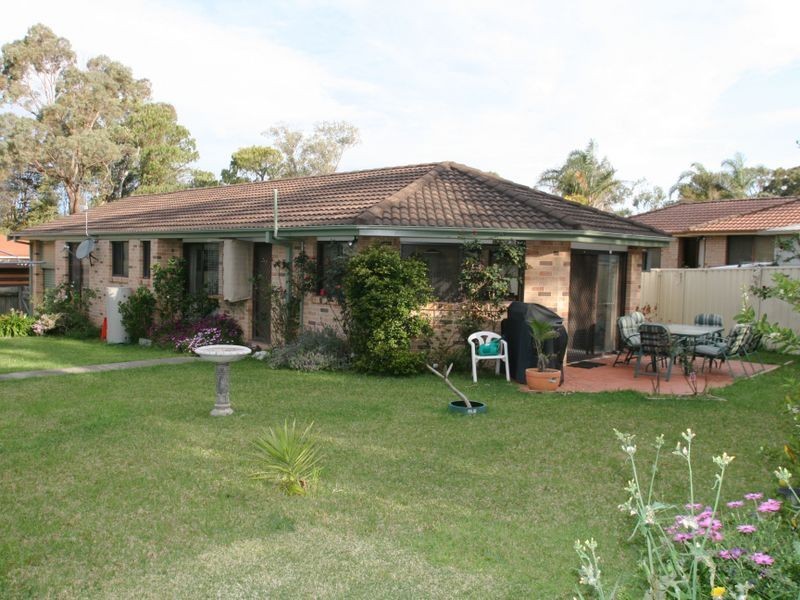 5 Birkdale Grove, Bomaderry NSW 2541