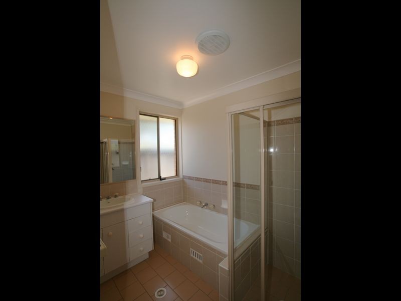 73 Coconut Drive, North Nowra NSW 2541