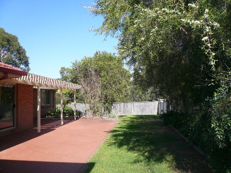 73 Coconut Drive, North Nowra NSW 2541