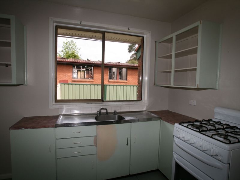 2 Abergeldie Street, Nowra NSW 2541