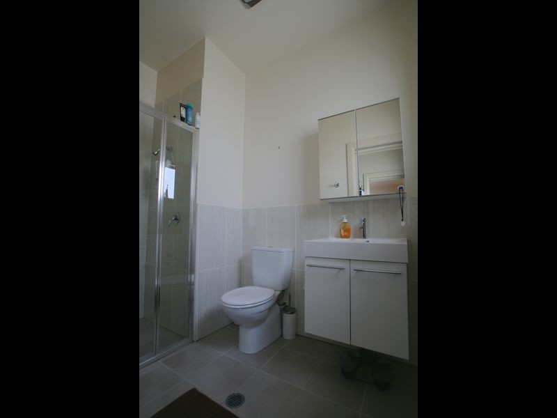 25 Riverside Esplanade South, Basin View NSW 2540