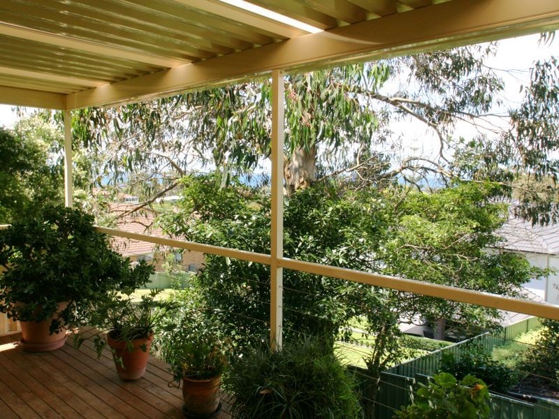 16 Towry Crescent, Vincentia NSW 2540