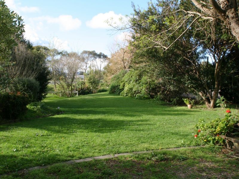 122 Moss Street, Nowra NSW 2541