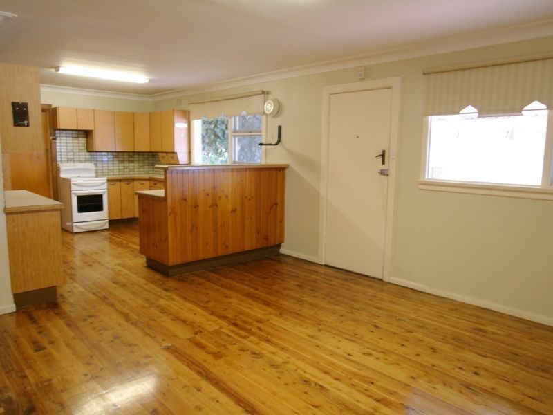 122 Moss Street, Nowra NSW 2541