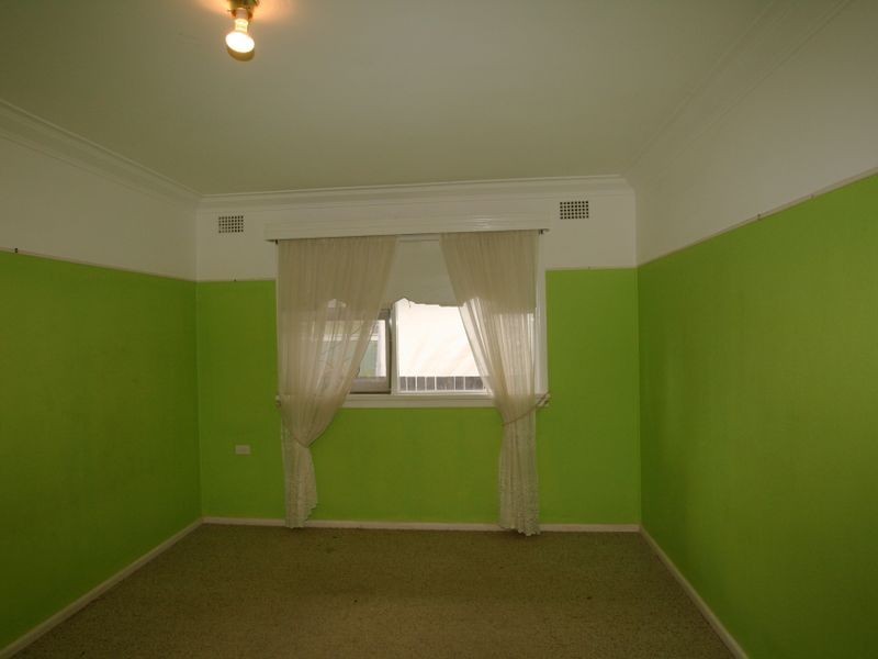 122 Moss Street, Nowra NSW 2541