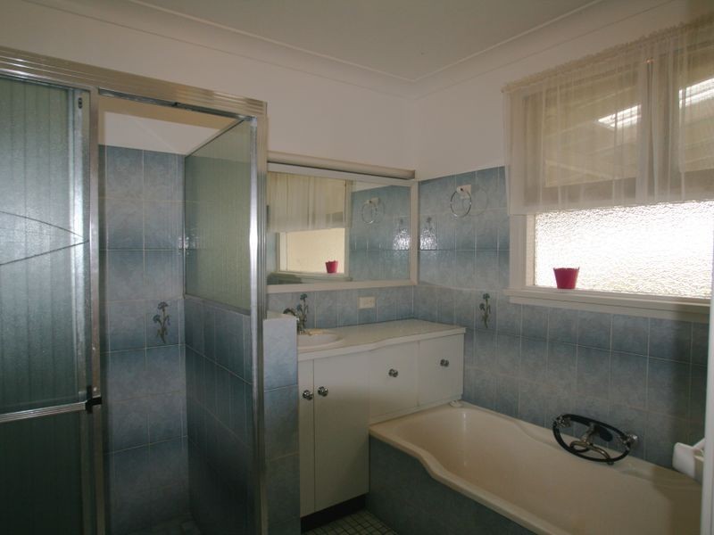 122 Moss Street, Nowra NSW 2541