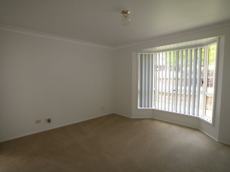 13 Wisteria Place, Bomaderry NSW 2541