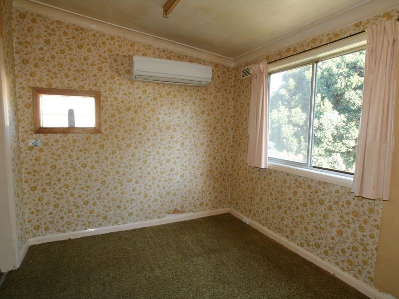 58 Birriley Street, Bomaderry NSW 2541