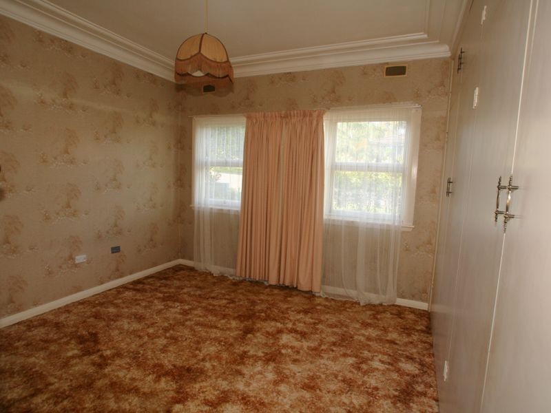 58 Birriley Street, Bomaderry NSW 2541